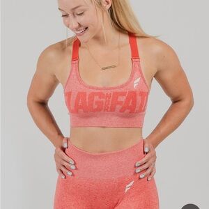 [Flag Nor Fail] NWT SEAMLESS SPORTS BRA - RED